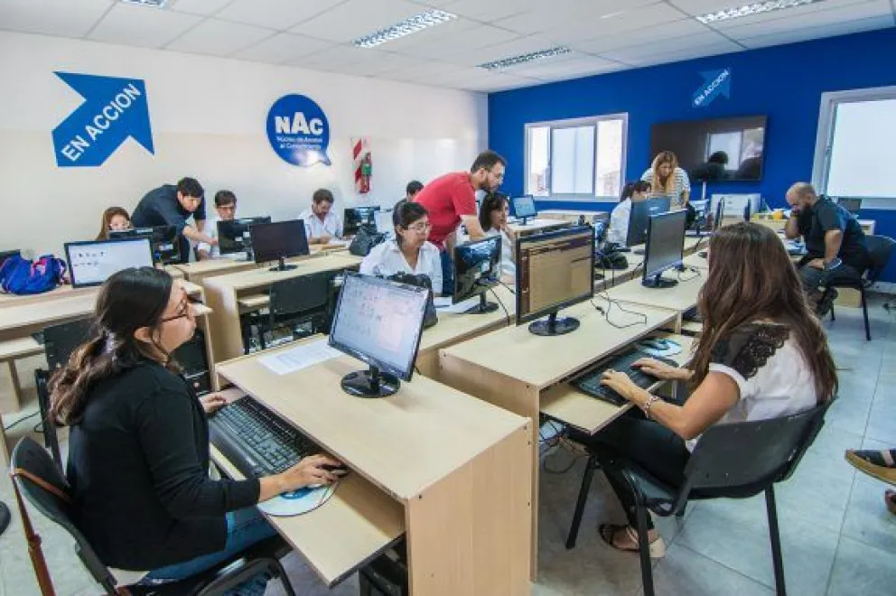 ¿Querés aprender sobre informática? Ya está disponible el curso de Software libre