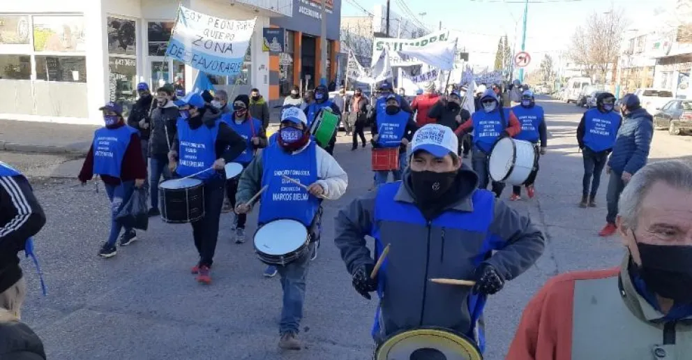 Trabajadores rurales realizarán un banderazo por “un aumento que se equipare a la canasta familiar”