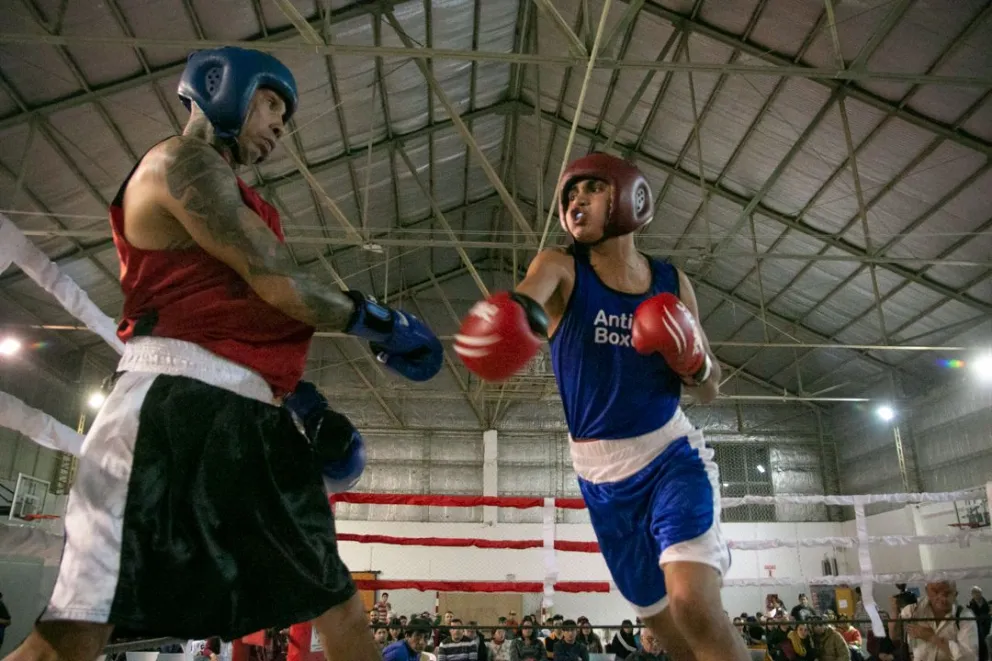 El Bolsón recibe a varios pugilistas barilochenses
