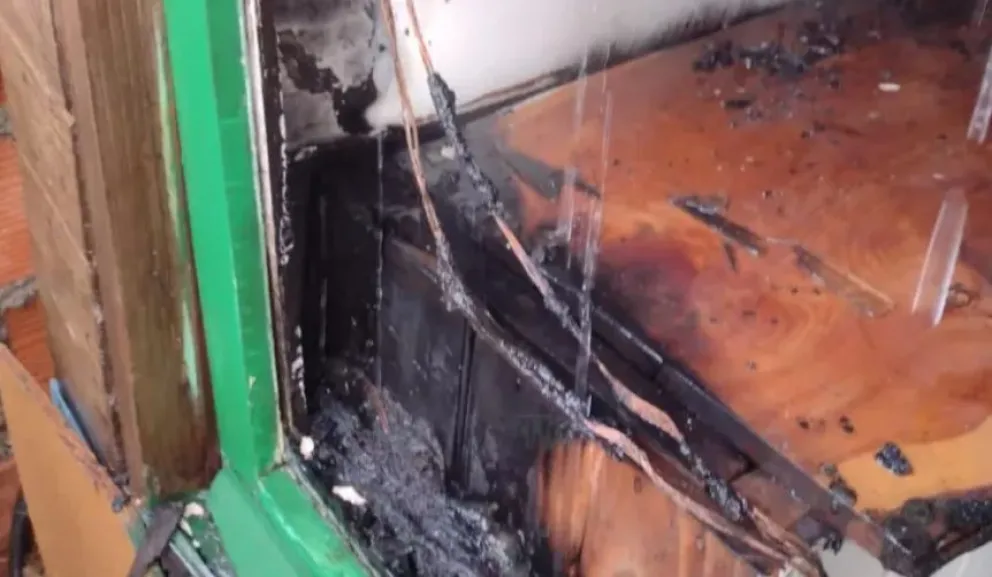 Bomberos contuvieron un principio de incendio en una vivienda del barrio Mallín