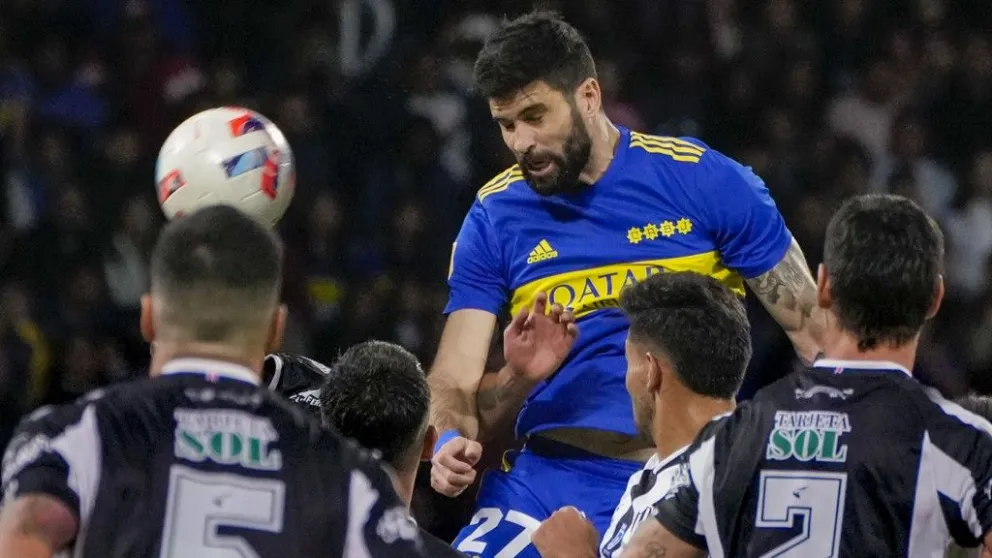 Boca pagó caros sus errores defensivos y cayó ante Central Córdoba