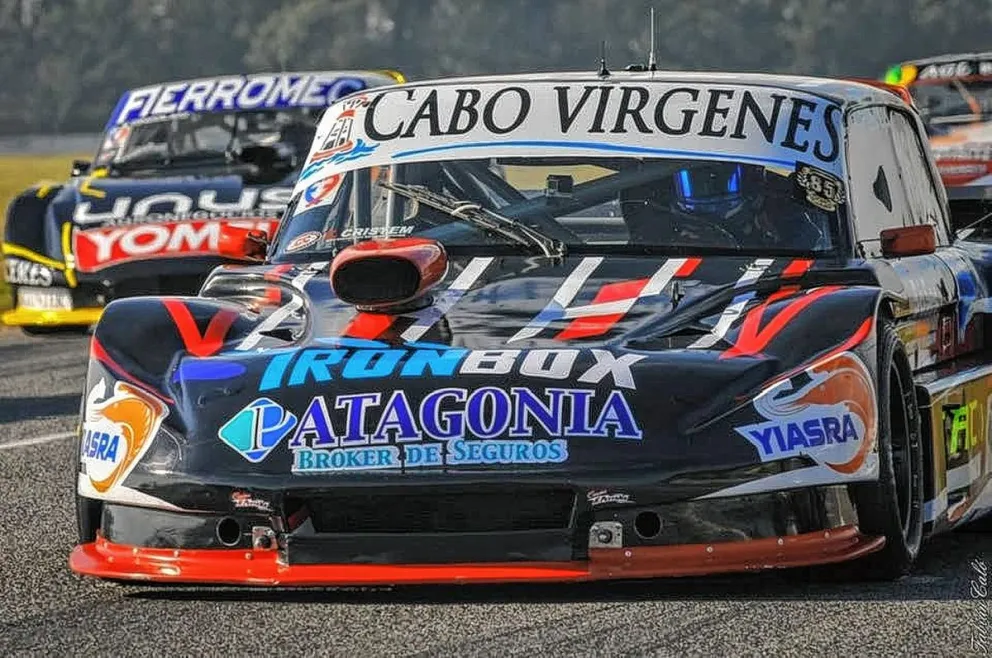 Thomas Micheloud festejó en el podio
