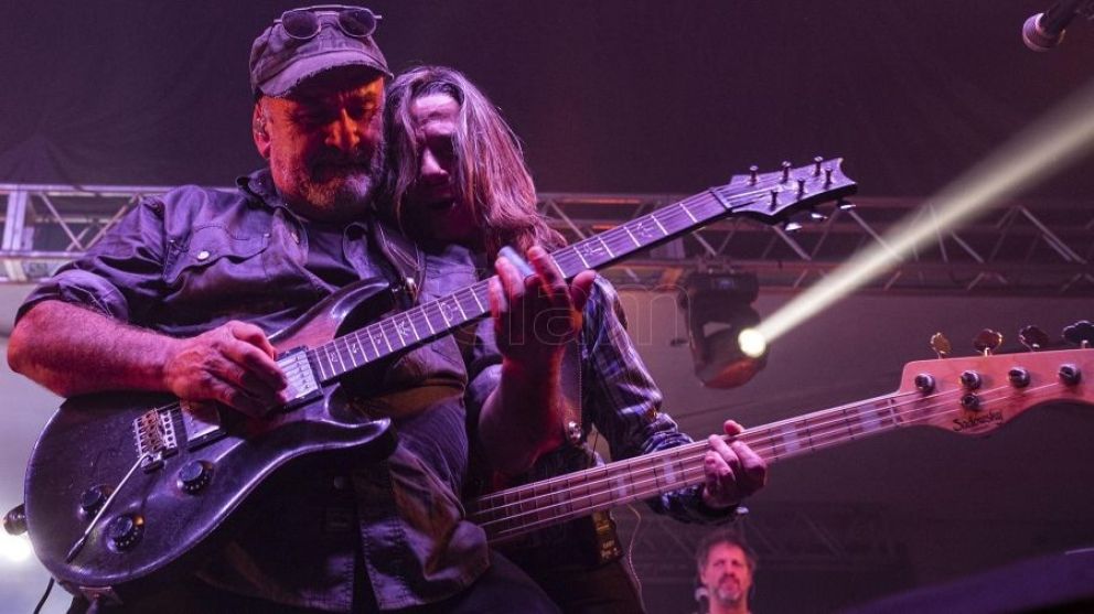 El rock de Las Pelotas se hizo presente en Bariloche