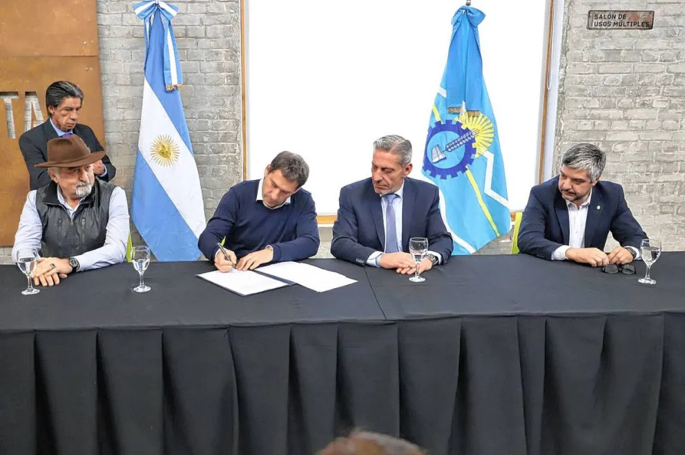 Luque: “Estamos trabajando en un plan estratégico hídrico y ambiental para Comodoro”