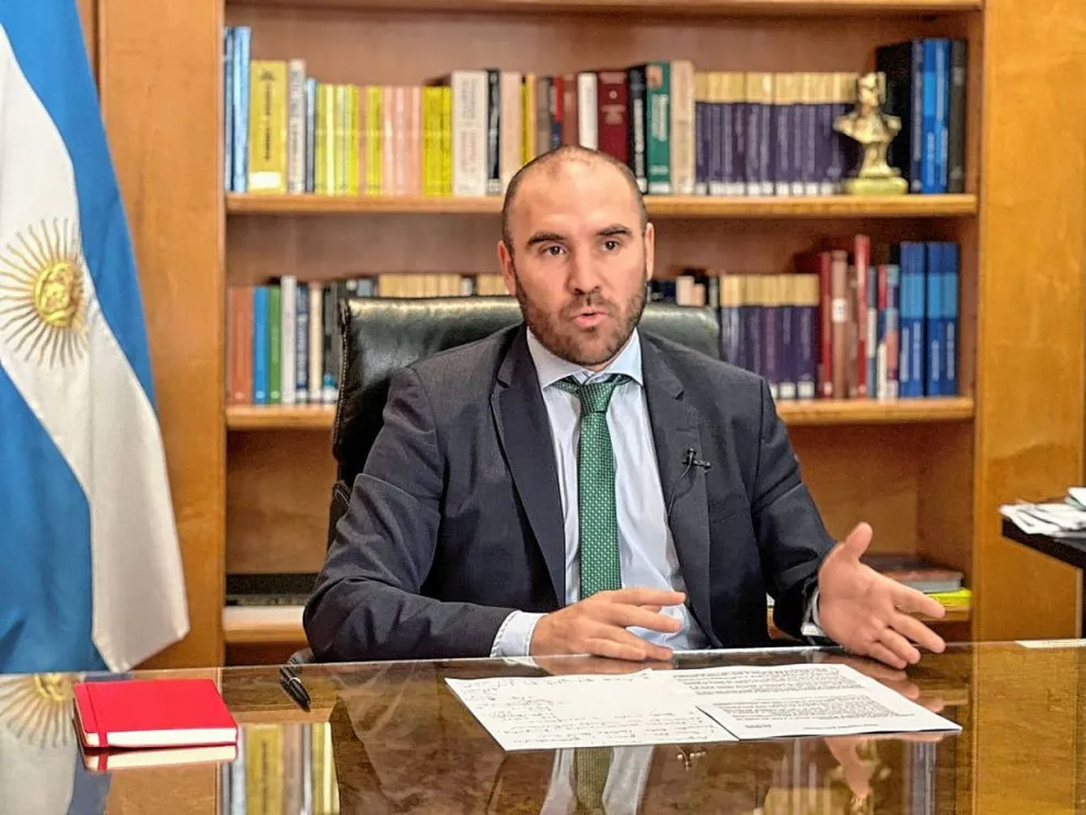 Guzmán prometió a las mineras un mayor acceso a dólares