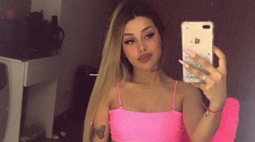 Después del fuerte escándalo. Tamara Báez se animó a otro cambio de look