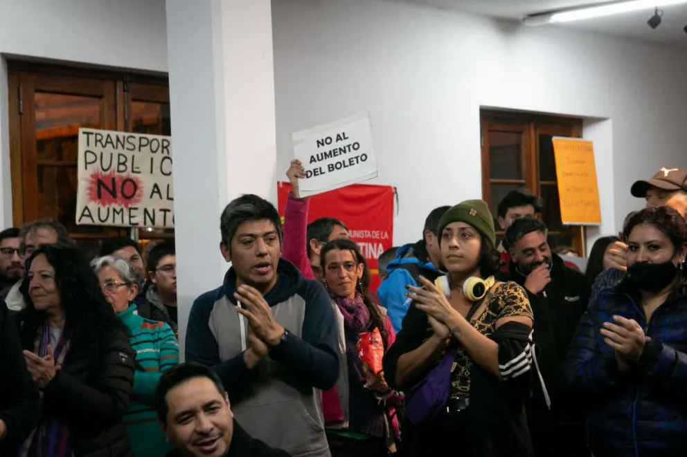 Piden que se anule la audiencia pública por el boleto debido a "los datos incorrectos que presentó Mi Bus"