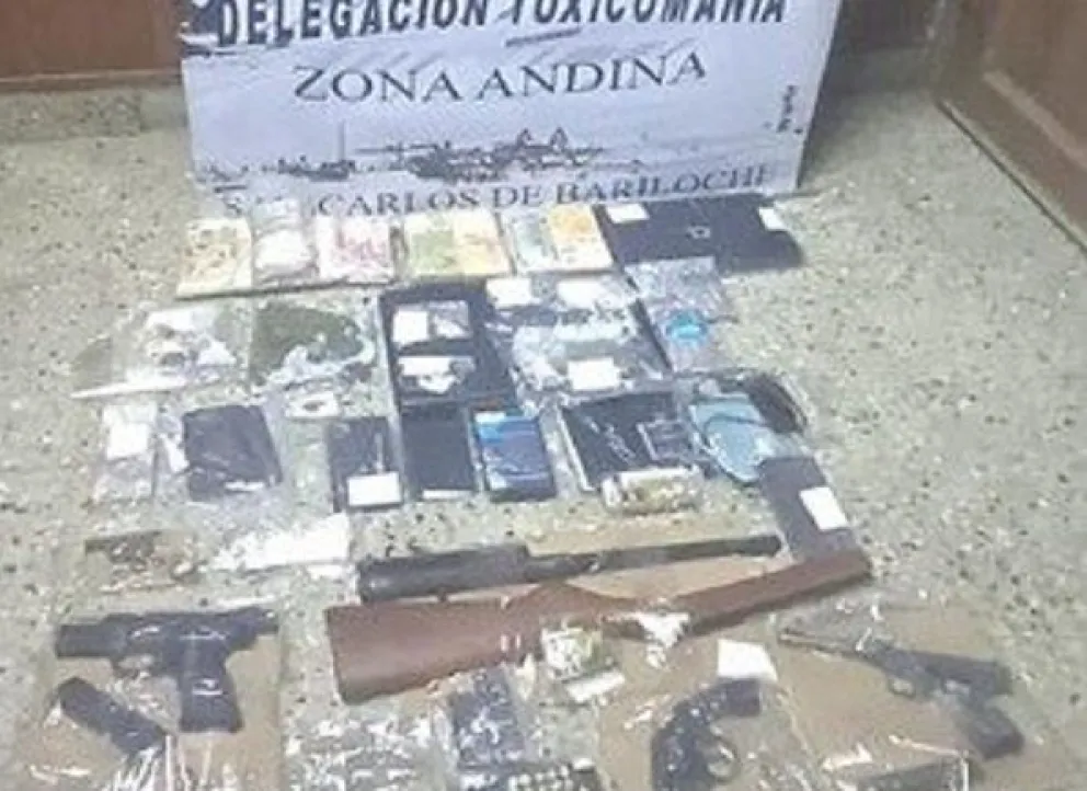 Desarticularon tres puntos de venta de drogas