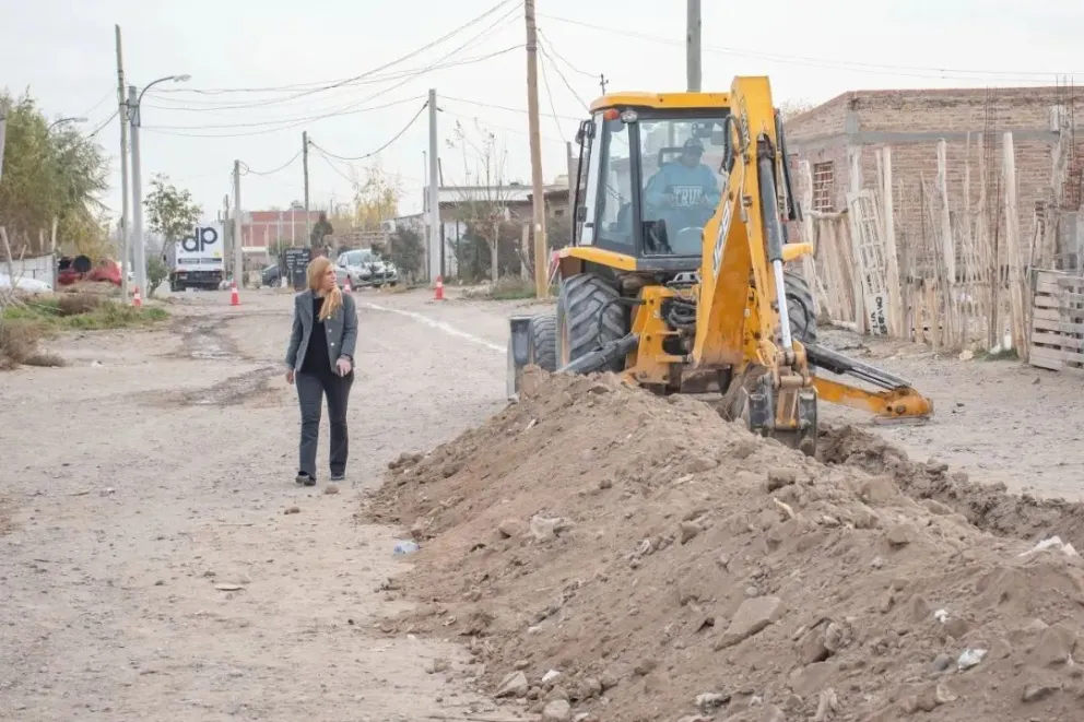 69 lotes del barrio Fiske Menuco serán beneficiados con la nueva obra de red de agua 