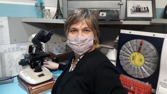 Día del Bioquímico: Gladys Quiñones y los primeros encuentros con la profesión