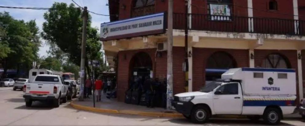 Salvador Mazza:  un periodista denunció al interventor Adrián Zigarán. 