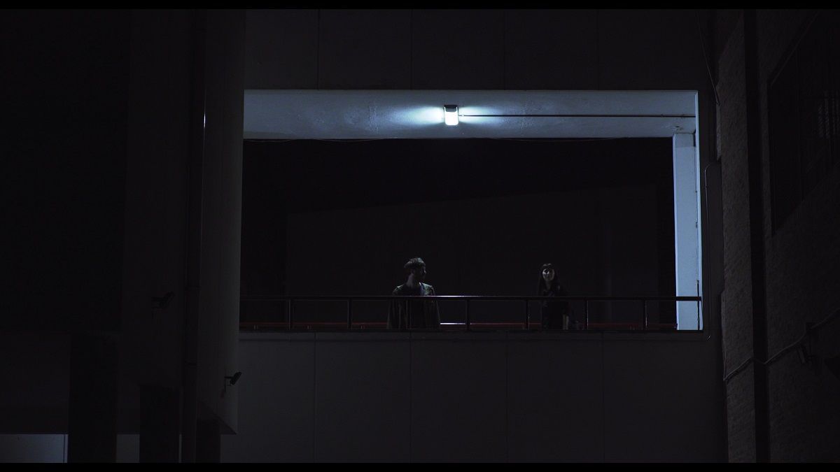 Crítica de "Las cosas donde ya no estaban", un antes del amanecer de Fabio A. Vallarelli 