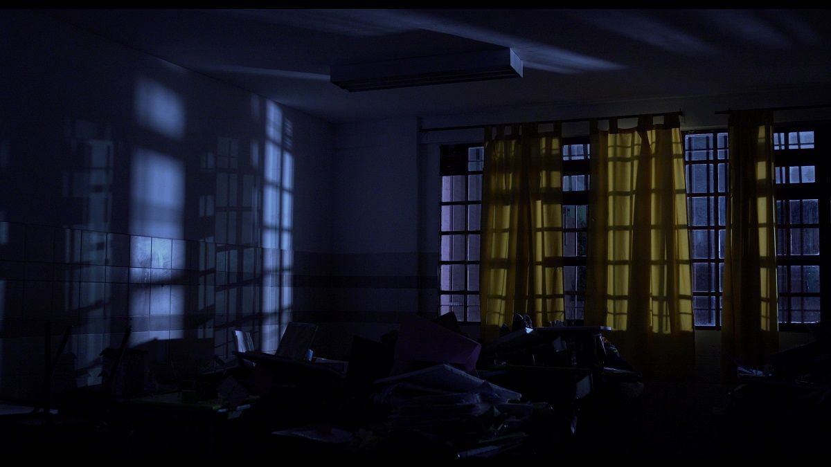 Crítica de "Las cosas donde ya no estaban", un antes del amanecer de Fabio A. Vallarelli 