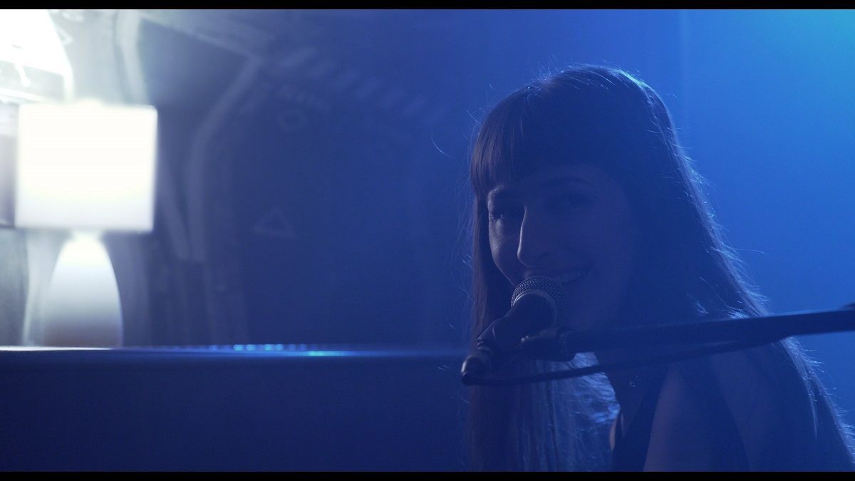 Crítica de "Las cosas donde ya no estaban", un antes del amanecer de Fabio A. Vallarelli 