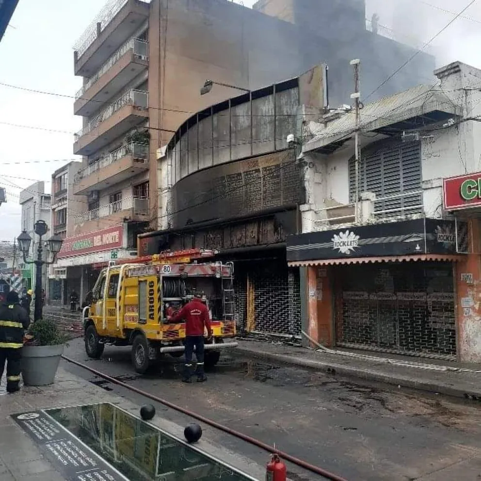 Entregaron una compensación económica a los puesteros de la galería