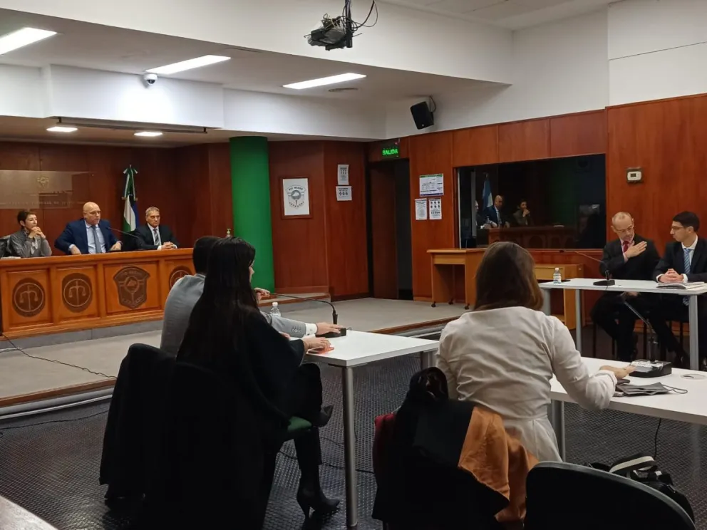 La Justicia declaró culpable a un violador que abusó de su hija y de su hijastra