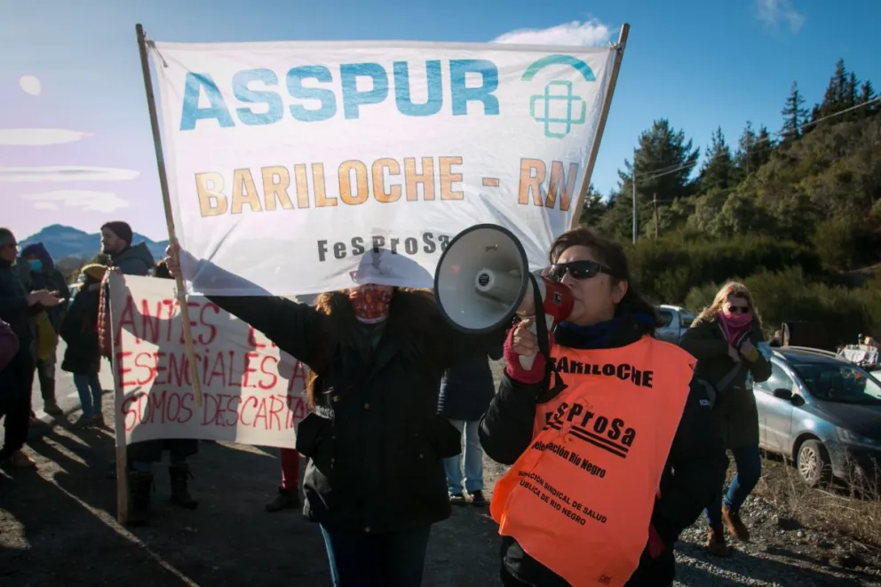 Paro en la salud pública, en privados cobro de copagos y alta cuota en prepagas