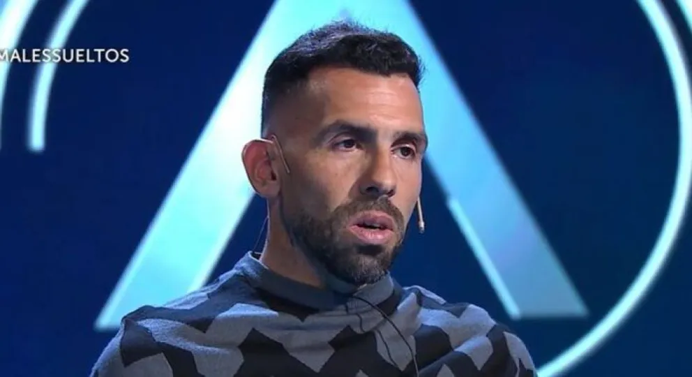 El Apache dio el sí: Carlos Tevez aceptó la propuesta de Rosario Central y debutará como DT