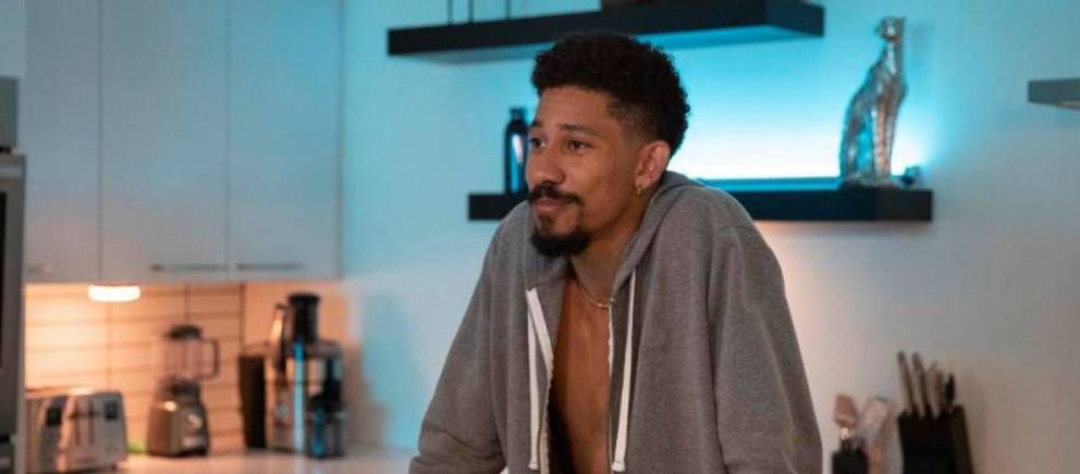 Crítica de "Mi novio falso", una comedia gay que homenajea a Cristiano Ronaldo y Maradona