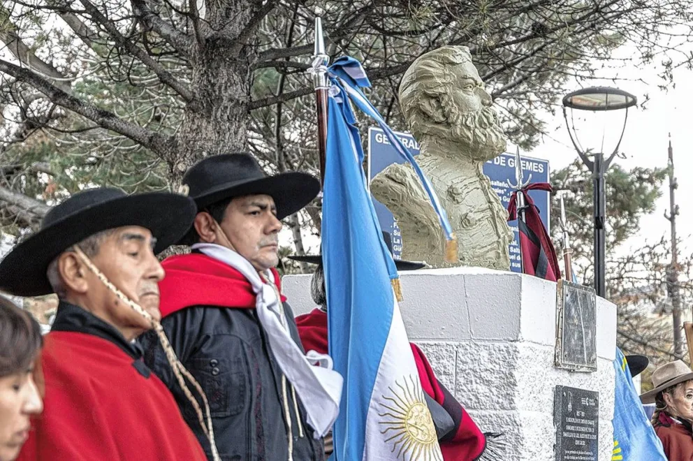 El Municipio acompañó el acto en conmemoración a Martín Miguel de Güemes
