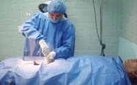 IMSS estará regalando cirugías de vasectomía para celebrar el Día del Padre