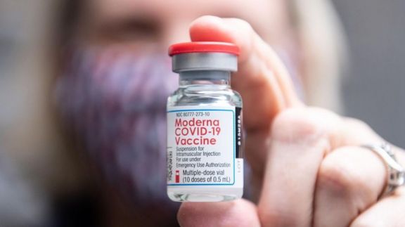 Arribaron casi dos millones de dosis de vacuna anticovid del laboratorio Moderna