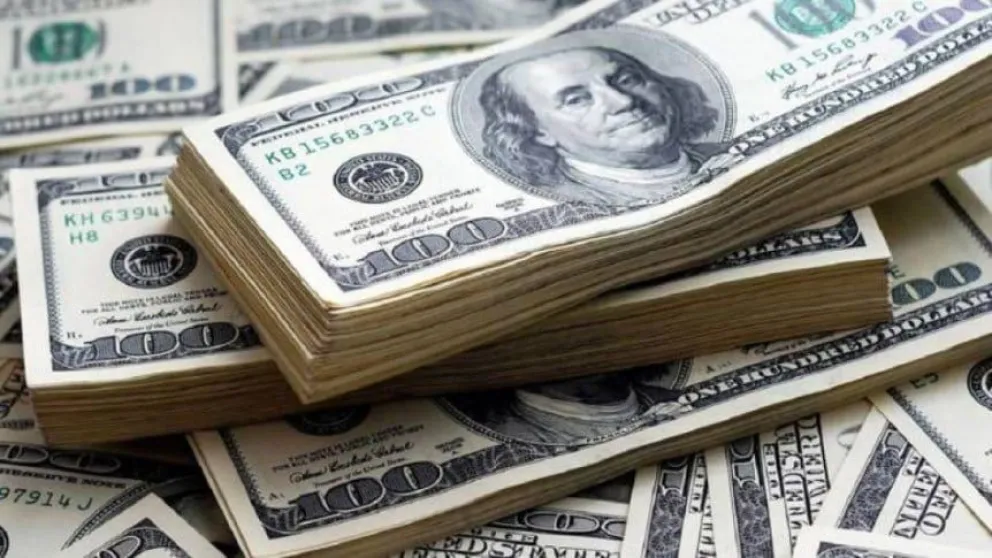 El dólar blue baja: a cuánto cotiza este jueves 17 de noviembre