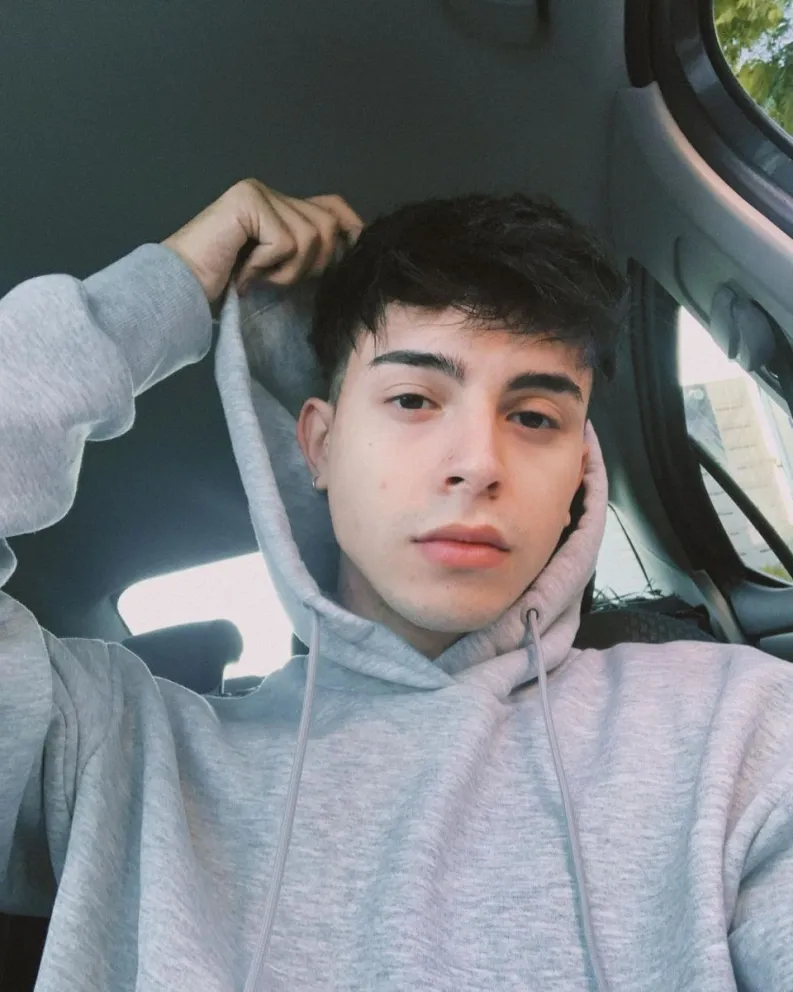 Que dijo RusherKing ante el curioso mensaje de una fan por su romance con la China Suárez