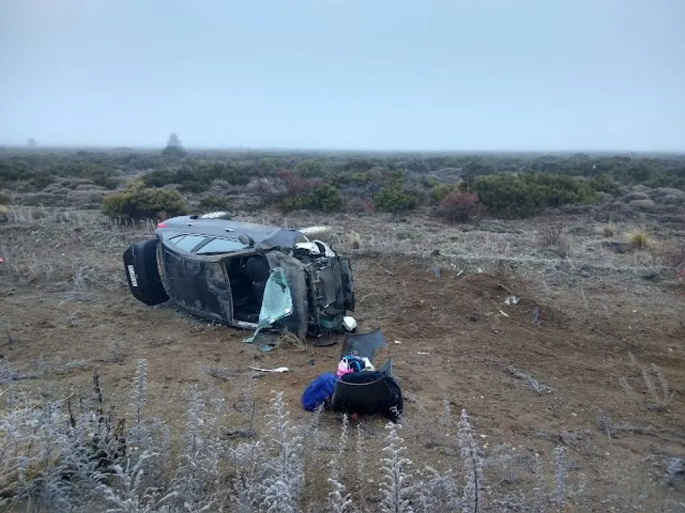 Iban desde El Bolsón a La Hoya, pero volcaron en Epuyén