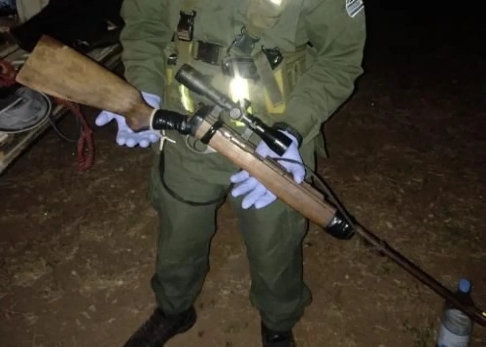Detuvieron a dos hombres armados en las cercanías de Aguaray