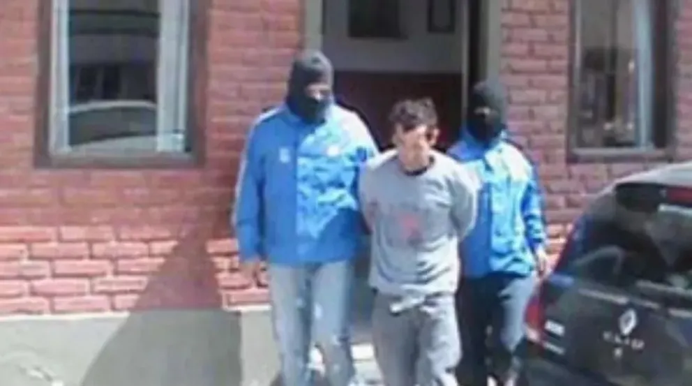 El preso que se escapó de la cárcel de Viedma tiene antecedentes de haber baleado a un policía
