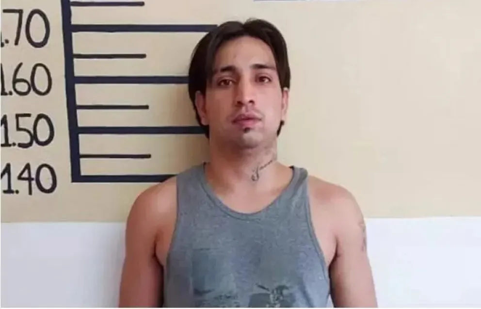 Gracias a sus tatuajes, detuvieron a un recluso que se escapó del Penal 2 de Roca