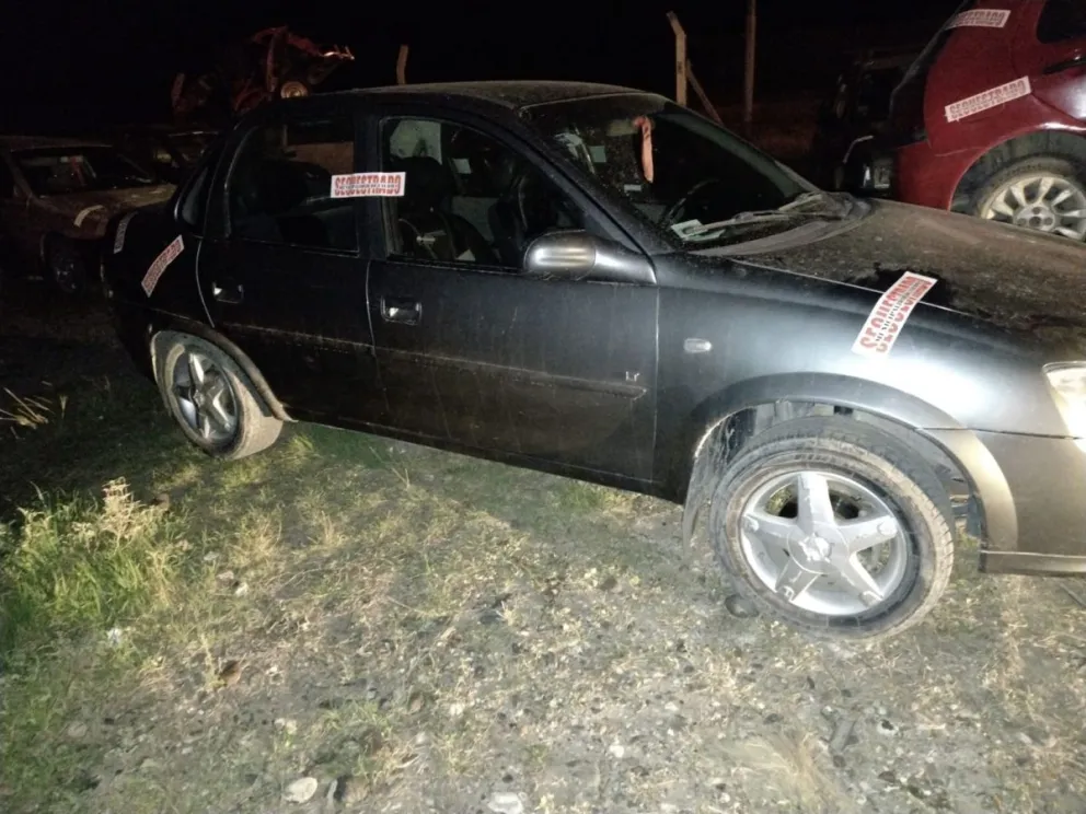 Mal fin de semana para un conductor en Viedma porque pasó alcoholizado un semáforo en rojo