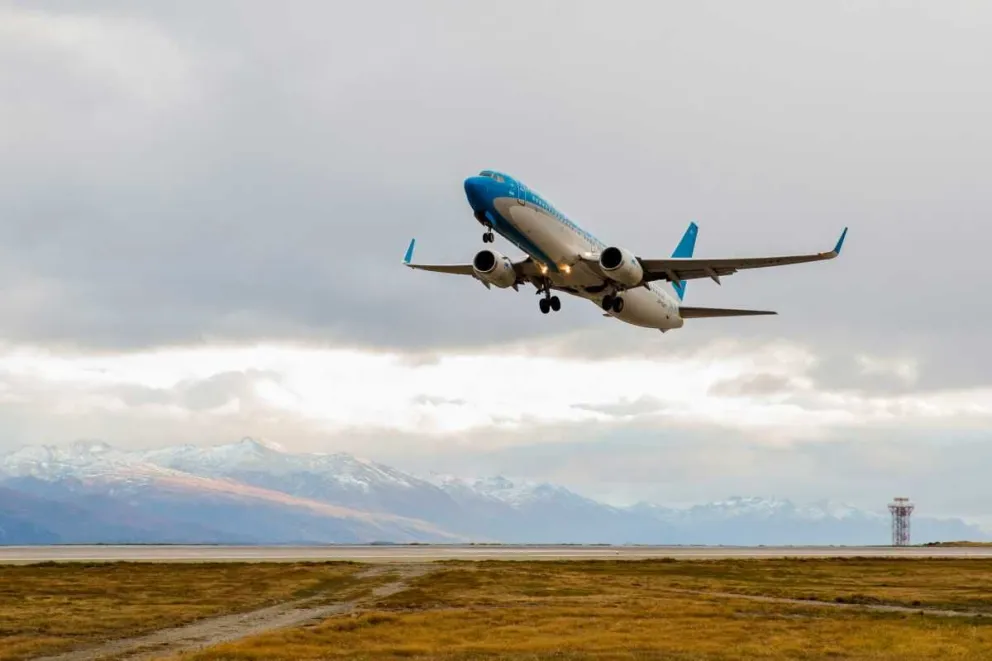 Semana Santa: se levantó el paro nacional de aviación