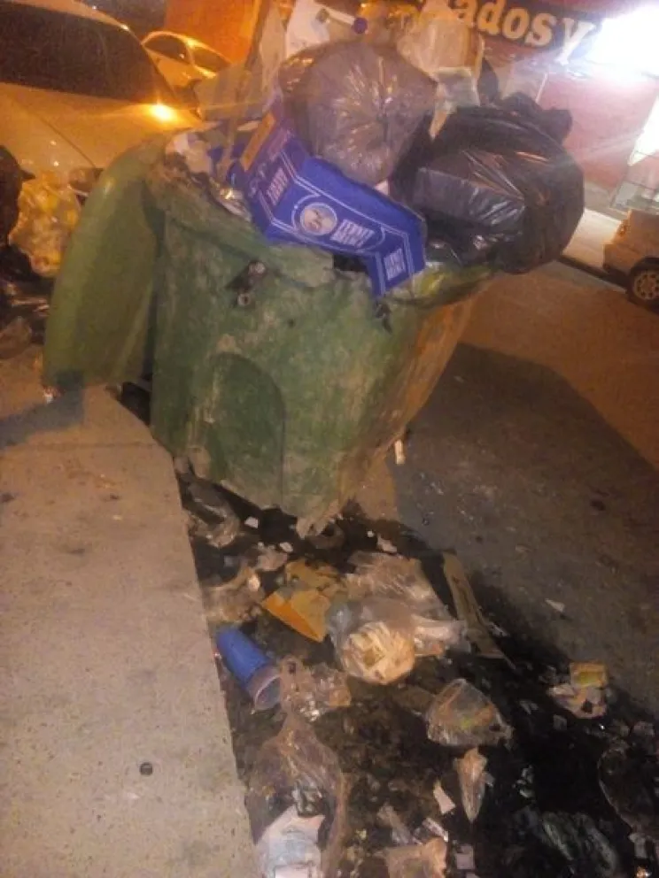 Malestar en el barrio 20 de Junio por la cantidad de basura acumulada