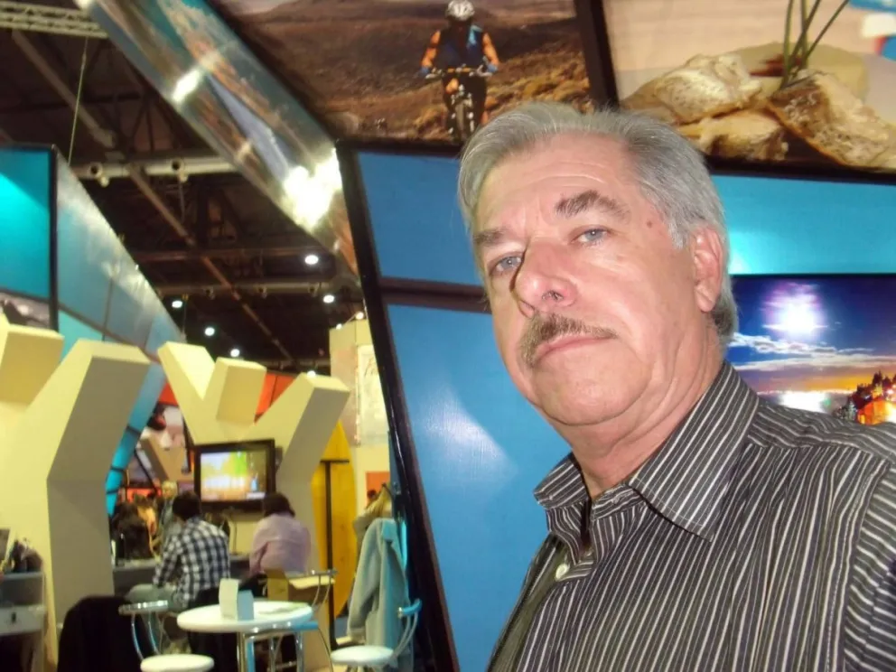 Profundo dolor por el fallecimiento del periodista Carlos Hidalgo