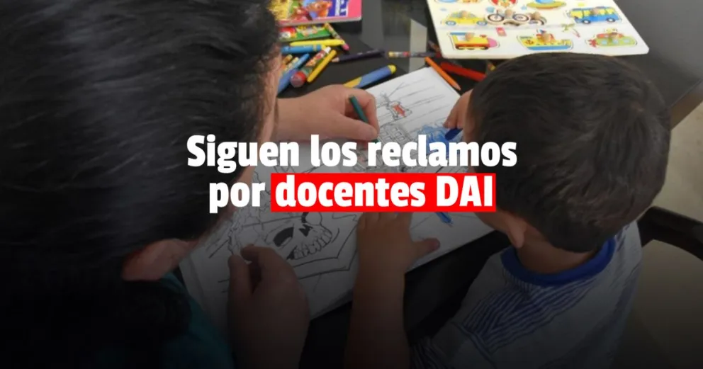 Un grupo de padres presentó una cautelar para que la OSP cubra el servicio de docentes DAI