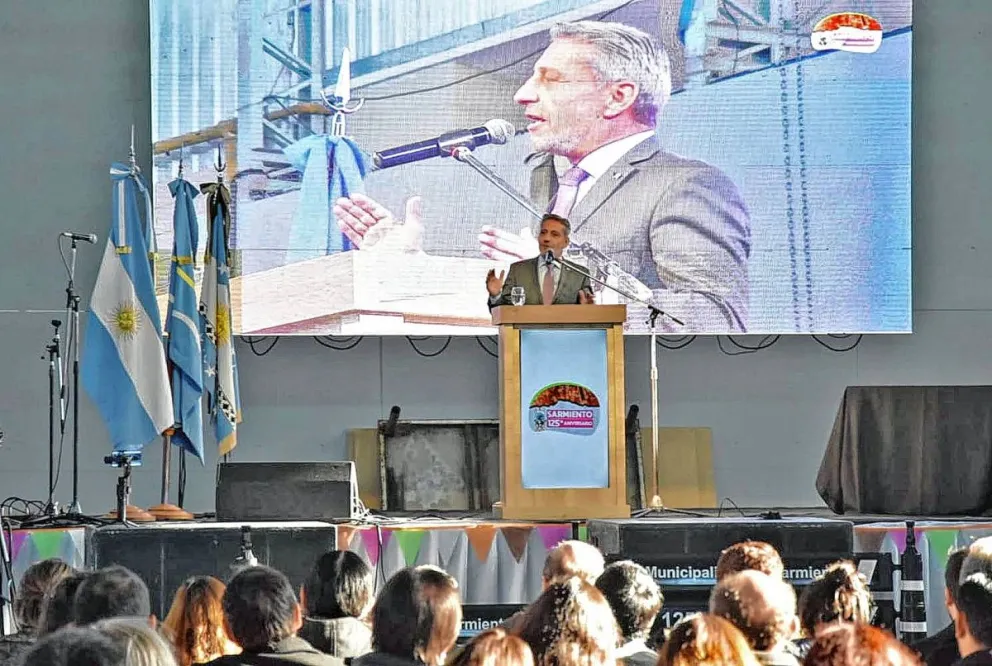 Arcioni: “Los convoco de corazón a que trabajemos juntos, sin grietas, por nuestra querida provincia”