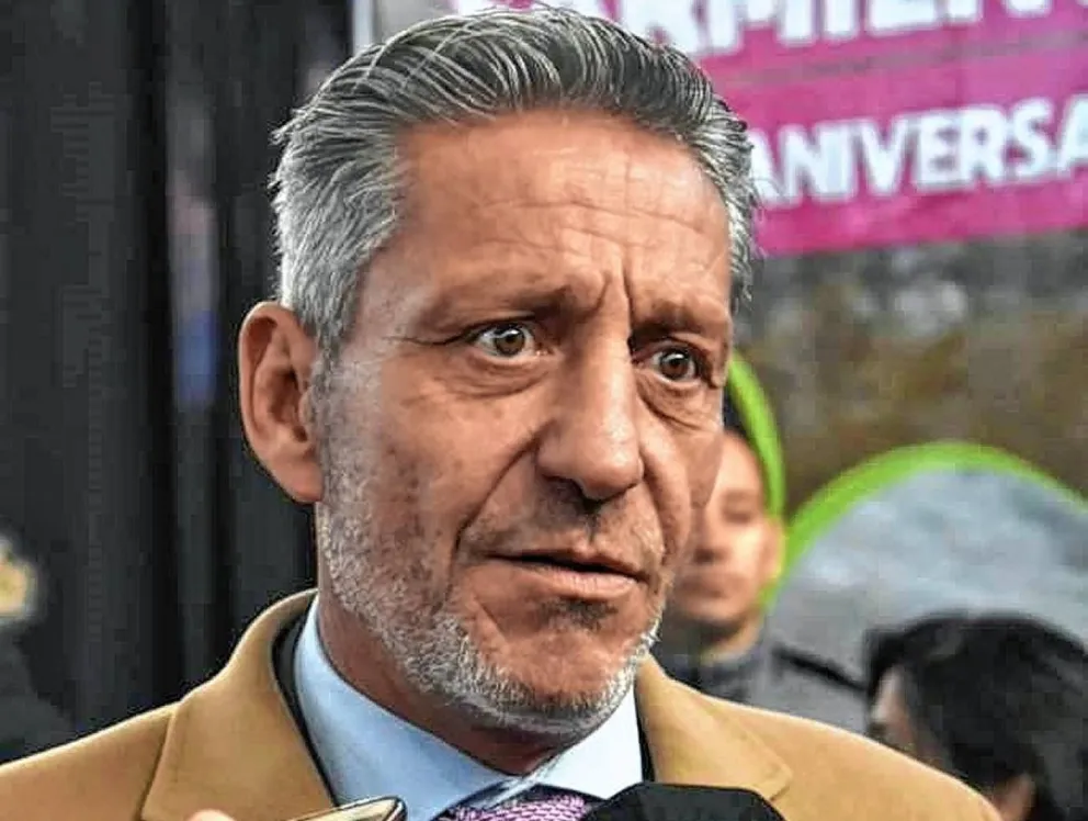 Comarca Andina: Arcioni repudió ataque incendiario a Delegación Forestal 