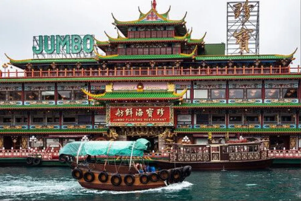 Se hundió el icónico restaurante flotante de Hong Kong