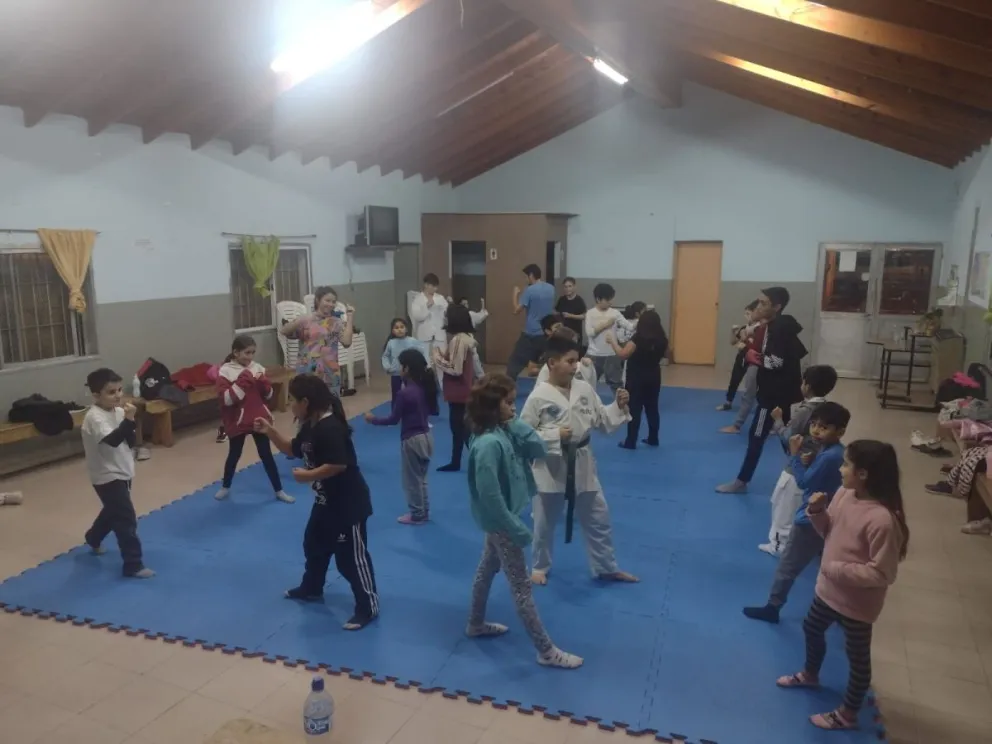 El drama de un escuela de taekwondo diezmada por el delito