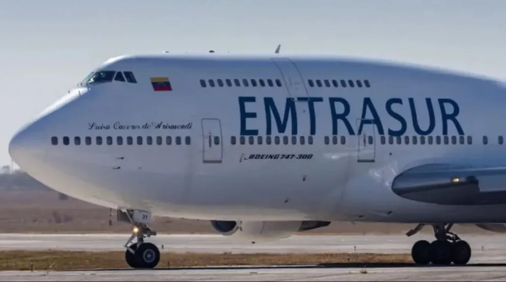 avión venezolano en ezeiza