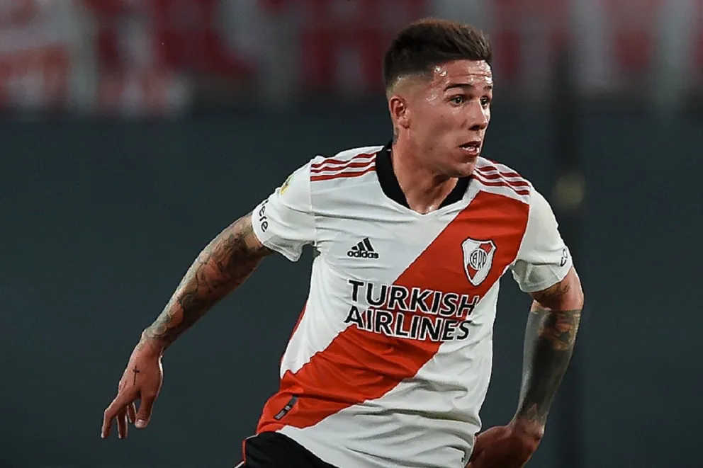 Enzo Fernández ya se prueba la camiseta de Benfica: la oferta millonaria del club portugués