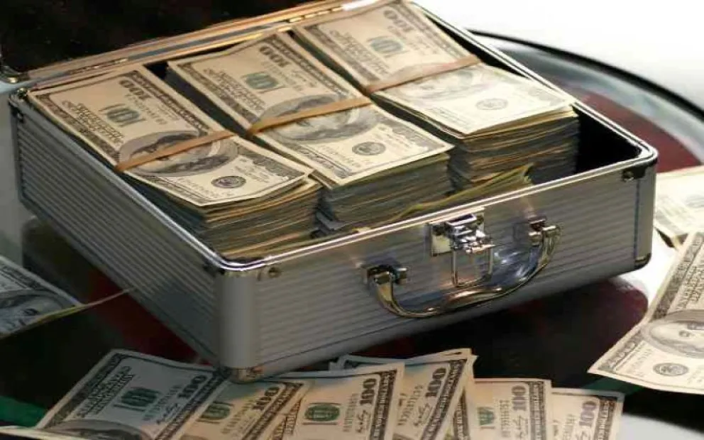 Increíble: heredó 9 millones de dólares pero no puede cobrarlos al negarse a cumplir un simple requisito 