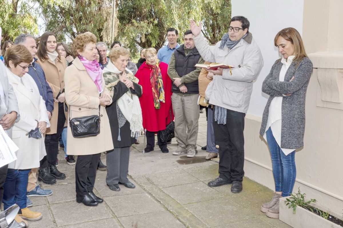 Emotivo acto por los cien años que cumplió la Escuela N° 14 de El Divisorio