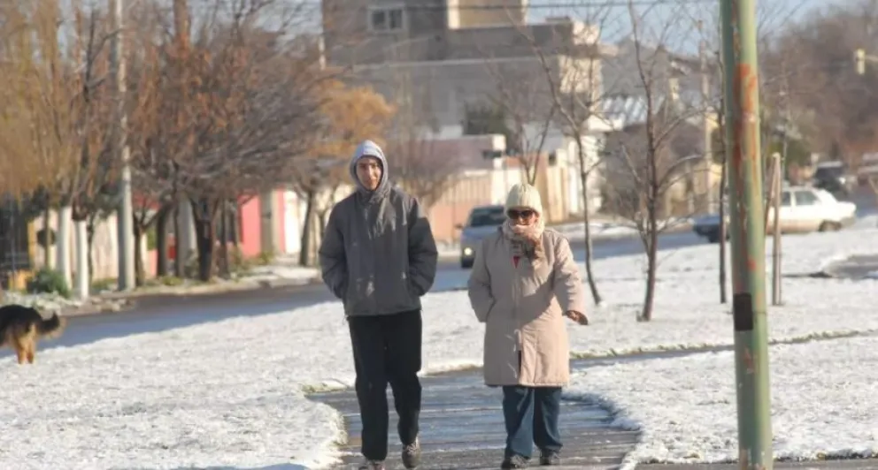 ¿Puede nevar en Viedma?: los datos alentadores para que se dé y el recuerdo de la última vez que sucedió
