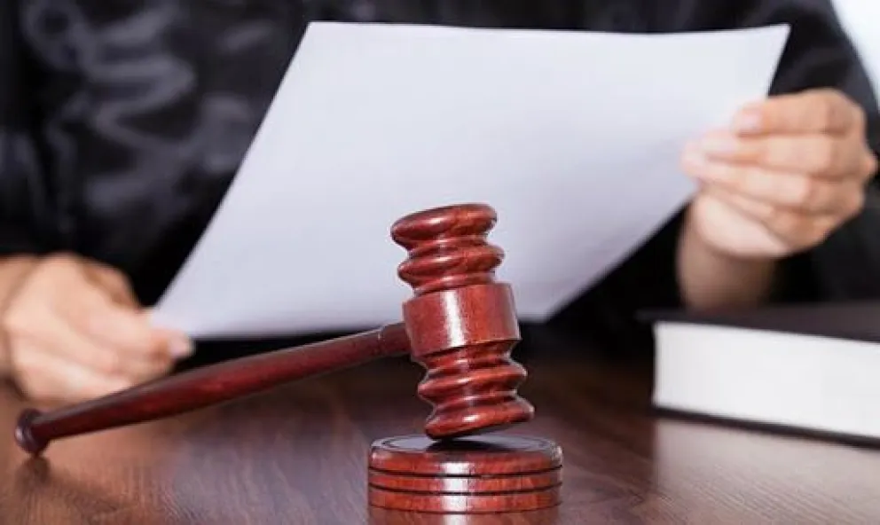 En busca de “reducir el estrés y revictimización”.