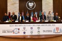 Parlanoa en Santiago: firman el acta para la conformación del Parlamento del Norte Grande