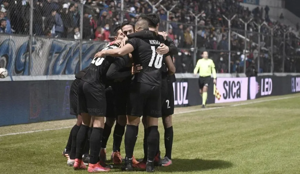 Copa Argentina: Independiente avanzó a octavos y se medirá con Vélez