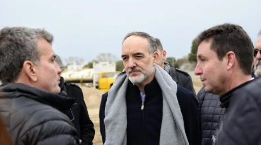 Doñate y Ramello formalizaron la firma del Programa Nacional «Municipio de pie» en Choele Choel 